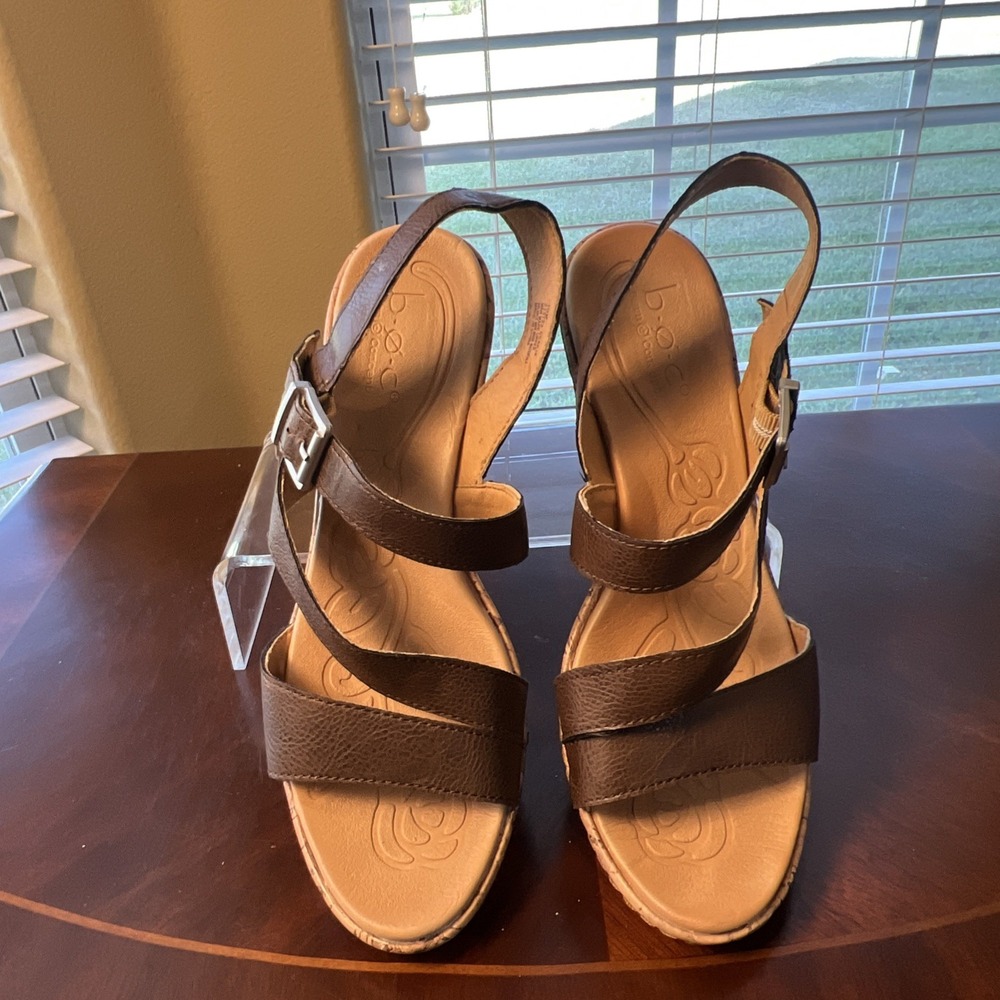 BOC Born Concept Chocolate Brown Strappy Wedge Sandals Womens 10M Z13723 Boho